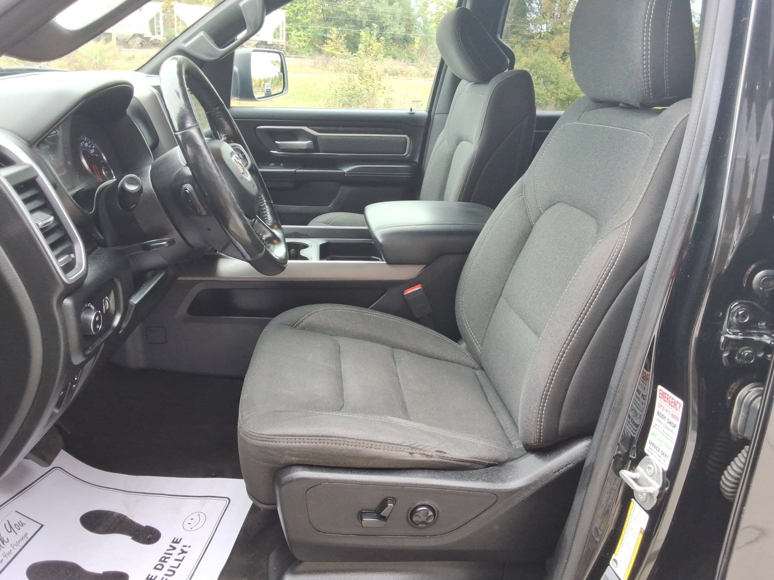 Used 2020 RAM 1500 Big Horn AWD/4WD image 20
