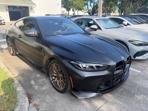 Used 2025 BMW M4 CS AWD/4WD image 3