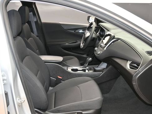 Used 2020 Chevrolet Malibu LS FWD image 25