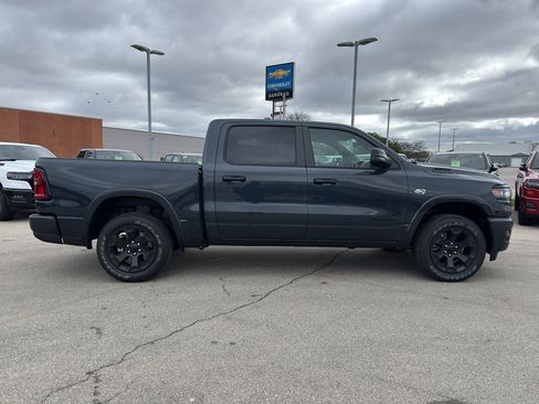 New 2026 RAM 1500 Big Horn AWD/4WD image 4