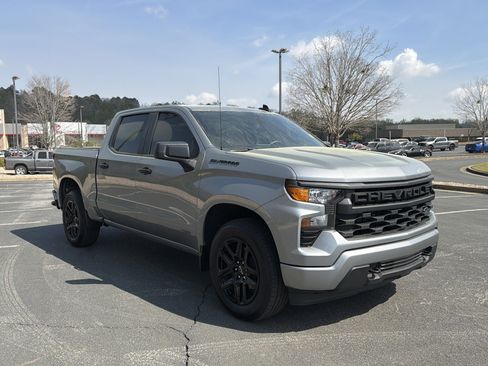 Used 2024 Chevrolet Silverado 1500 Custom w/ LPO, Dark Essentials Package image 3