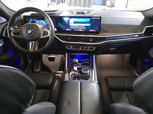 Used 2026 BMW X6 M Competition w/ Executive Package AWD/4WD image 8