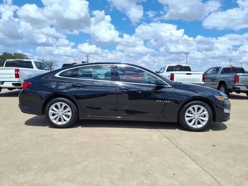 Used 2024 Chevrolet Malibu LT FWD image 4