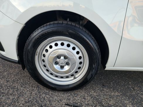 Used 2022 RAM ProMaster City Tradesman image 9