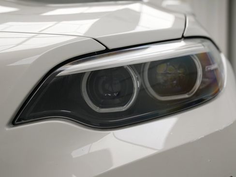 Used 2019 BMW 230i xDrive Coupe w/ Convenience Package image 9