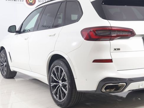 Used 2023 BMW X5 M50i w/ Executive Package image 27