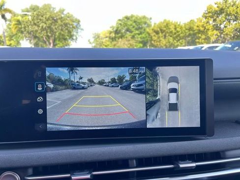 Used 2025 Hyundai Santa Cruz Limited image 9