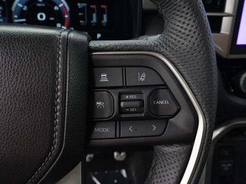 Used 2025 Toyota Tundra Limited w/ TRD Off-Road Package AWD/4WD image 25