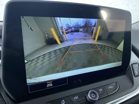 Certified 2024 Chevrolet Blazer LT w/ Convenience Package FWD image 6