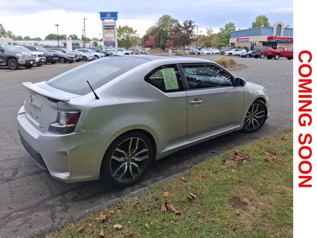 Used 2014 Scion tC FWD image 5