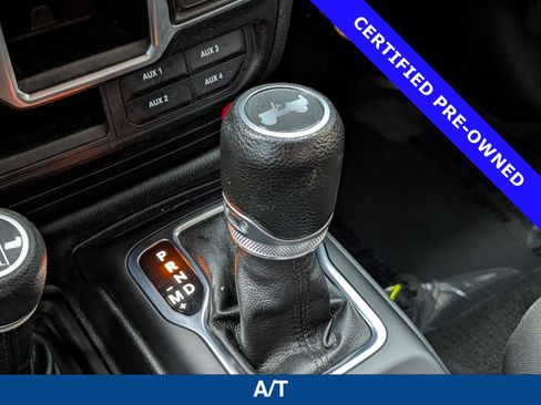 Used 2022 Jeep Wrangler Sport AWD/4WD image 26