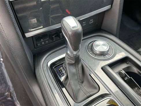 Certified 2023 Nissan Armada SL w/ Midnight Edition Package image 33