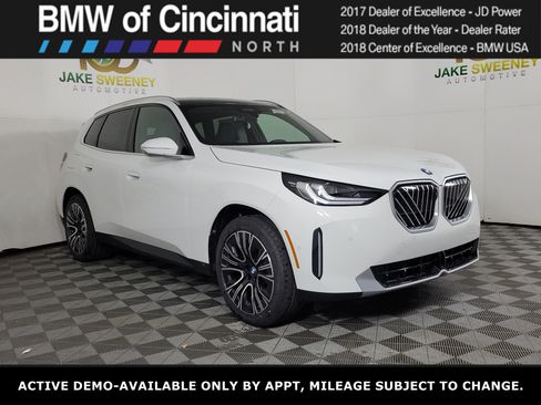 New 2026 BMW X3 xDrive30i w/ Premium Package AWD/4WD image 1