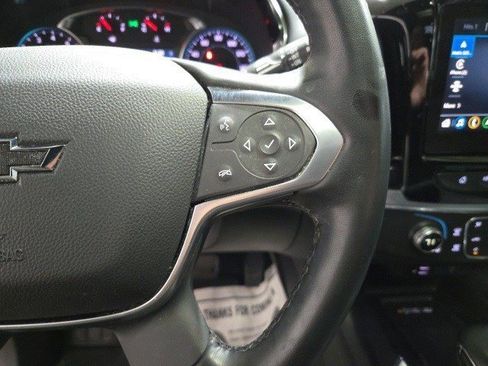 Used 2023 Chevrolet Traverse RS image 20