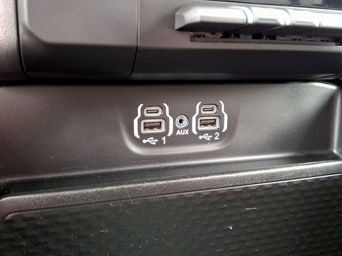 Used 2022 RAM 1500 Big Horn AWD/4WD image 23