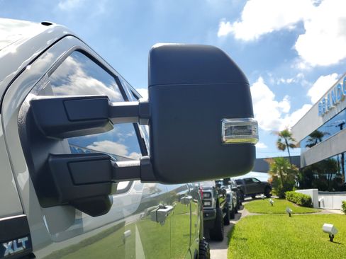 New 2026 Ford F250 XLT w/ XLT Premium Package image 5