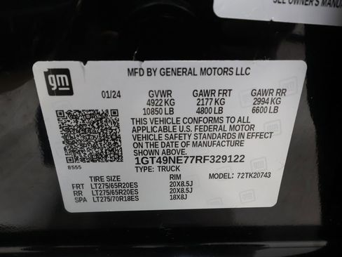 Used 2024 GMC Sierra 2500 SLT w/ SLT Convenience Package AWD/4WD image 34