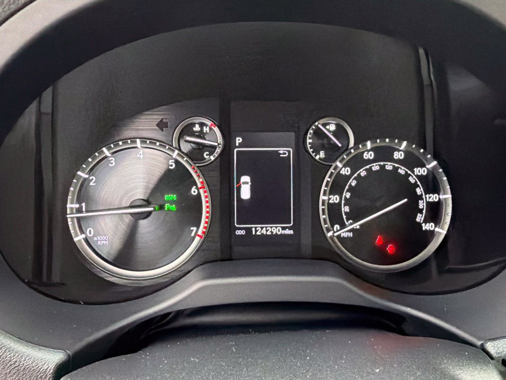 Used 2020 Lexus GX 460 Premium w/ Premium Package AWD/4WD image 15