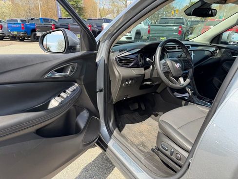 Used 2023 Buick Encore GX Preferred w/ Cold Weather Comfort Package AWD/4WD image 14
