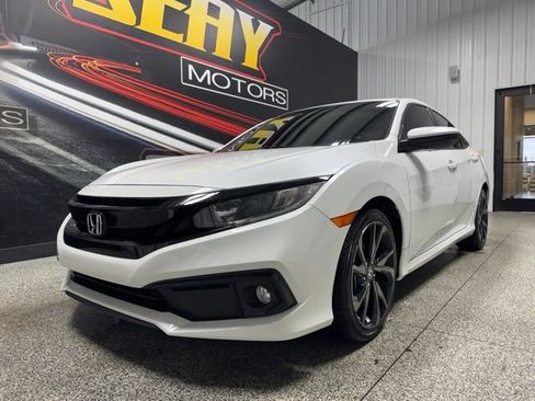 Used 2021 Honda Civic Sport image 2