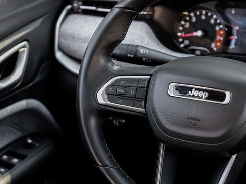 Used 2022 Jeep Compass Latitude image 26