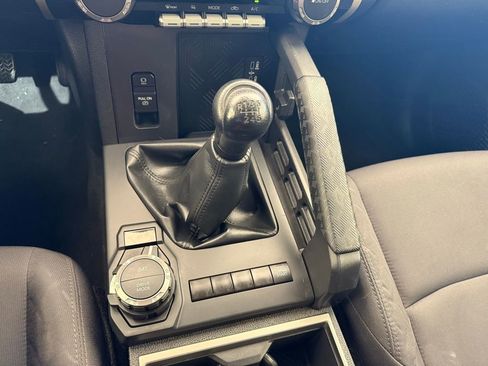 Used 2024 Toyota Tacoma SR image 32