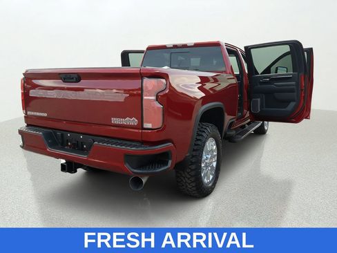 Used 2024 Chevrolet Silverado 2500 High Country w/ Technology Package AWD/4WD image 15