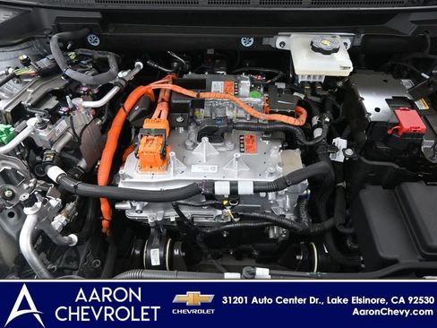 New 2025 Chevrolet Equinox EV RS image 16