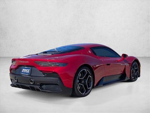 Used 2022 Maserati MC20 Coupe image 5