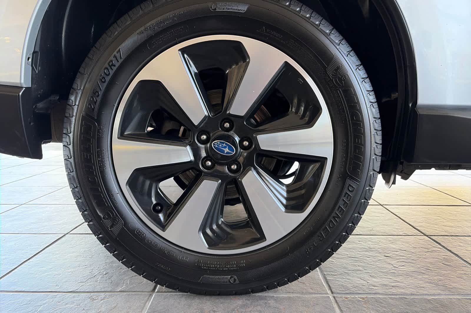 Used 2017 Subaru Forester 2.5i Premium AWD/4WD image 28