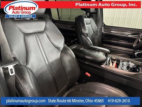 Used 2022 Jeep Wagoneer Series III image 40