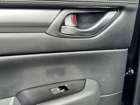 Used 2024 MAZDA CX-5 AWD 2.5 S w/ Preferred Package image 12