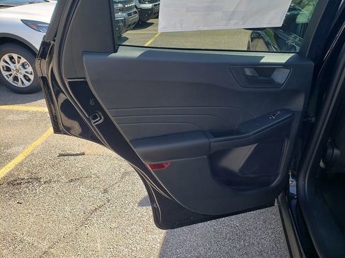 New 2026 Ford Escape Active w/ Tech Pack #1 AWD/4WD image 12