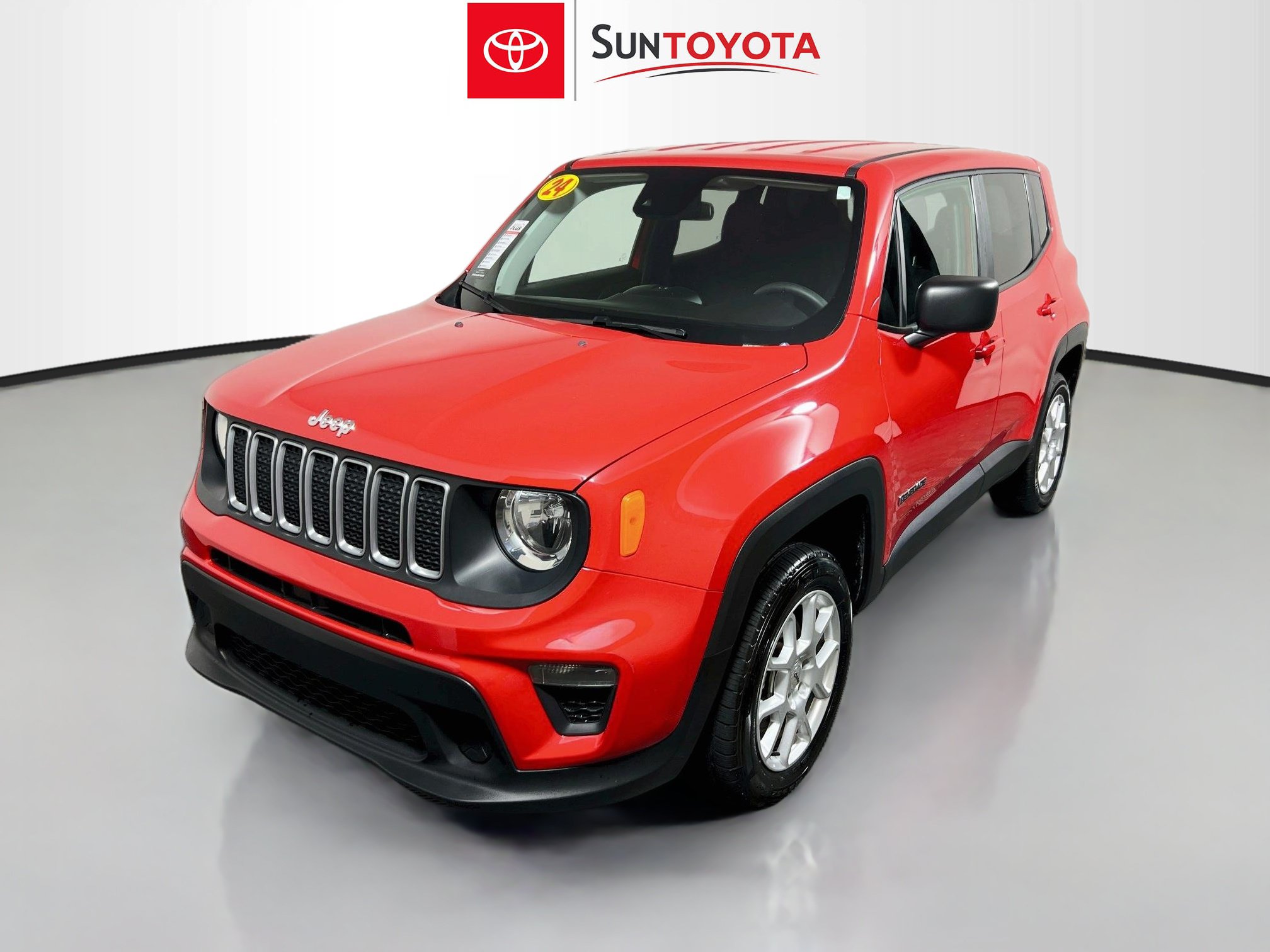 Used 2023 Jeep Renegade Latitude AWD/4WD image 9