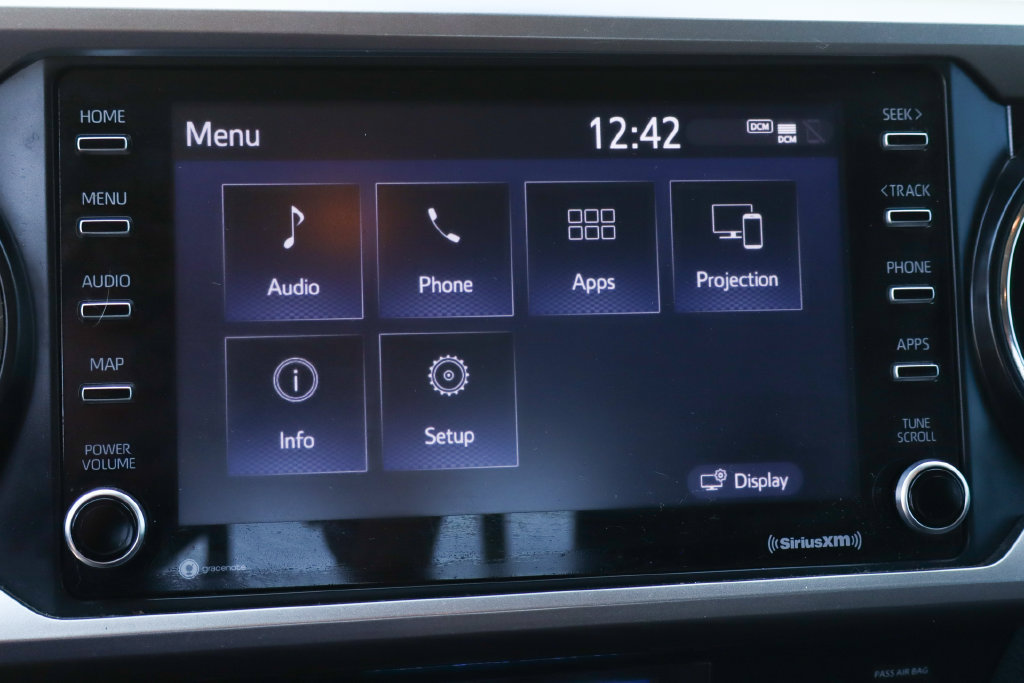 Used 2022 Toyota Tacoma SR5 AWD/4WD image 33