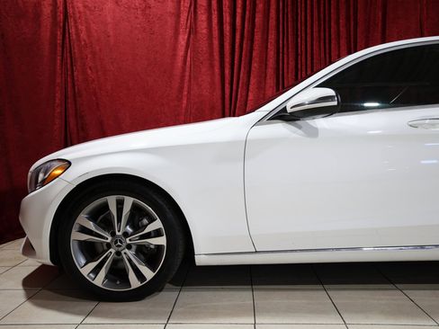 Used 2018 Mercedes-Benz C 300 Sedan w/ Premium Package image 5