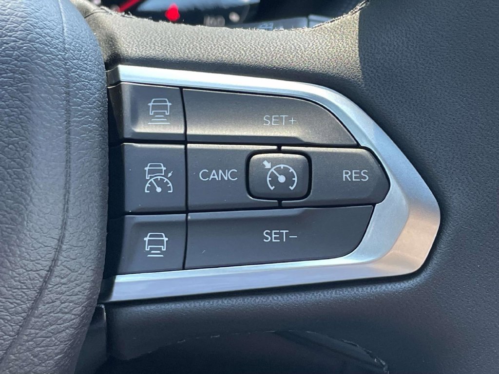 New 2027 Jeep Compass Latitude AWD/4WD image 30