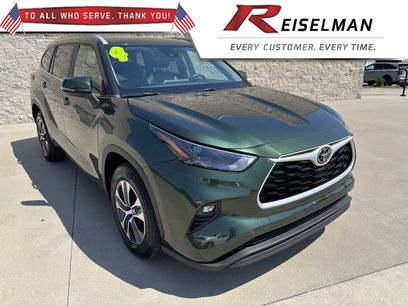 Used 2024 Toyota Highlander XLE