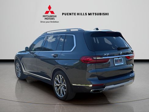 Used 2022 BMW X7 xDrive40i w/ Premium Package AWD/4WD image 7