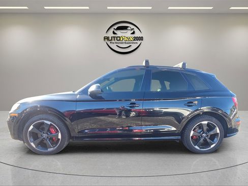Used 2019 Audi SQ5 Prestige w/ Prestige Package image 4