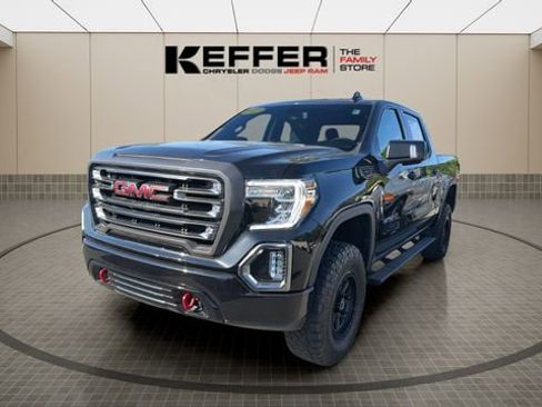 Used 2021 GMC Sierra 1500 AT4 AWD/4WD image 1