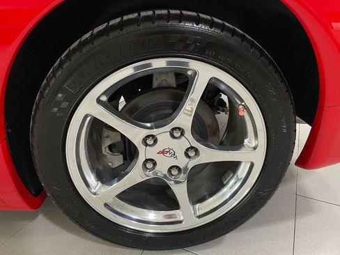 Used 2002 Chevrolet Corvette Convertible w/ Preferred Equipment Group2 image 23