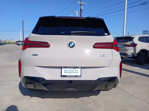 New 2026 BMW X3 xDrive30 AWD/4WD image 8