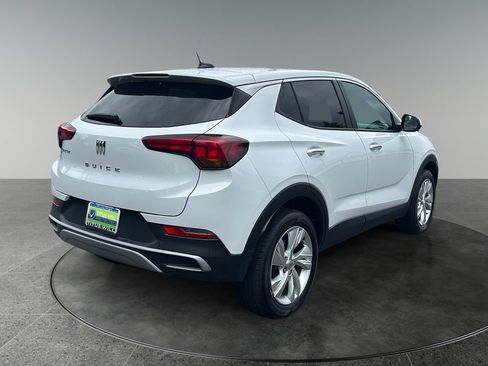 Used 2025 Buick Encore GX Preferred AWD/4WD image 9