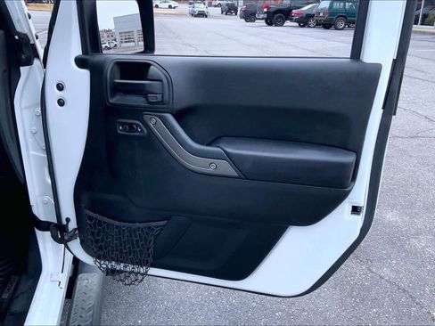 Used 2017 Jeep Wrangler Unlimited Sport w/ Quick Order Package 24S image 20