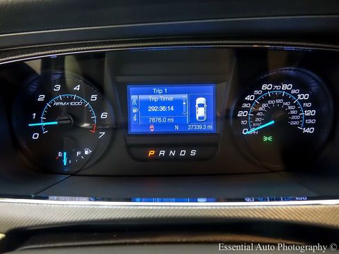 Used 2018 Ford Taurus SE image 14