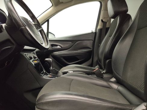 Used 2018 Buick Encore Sport Touring FWD image 17