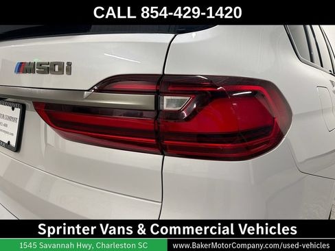 Used 2020 BMW X7 M50i w/ Luxury Seating Package AWD/4WD image 34