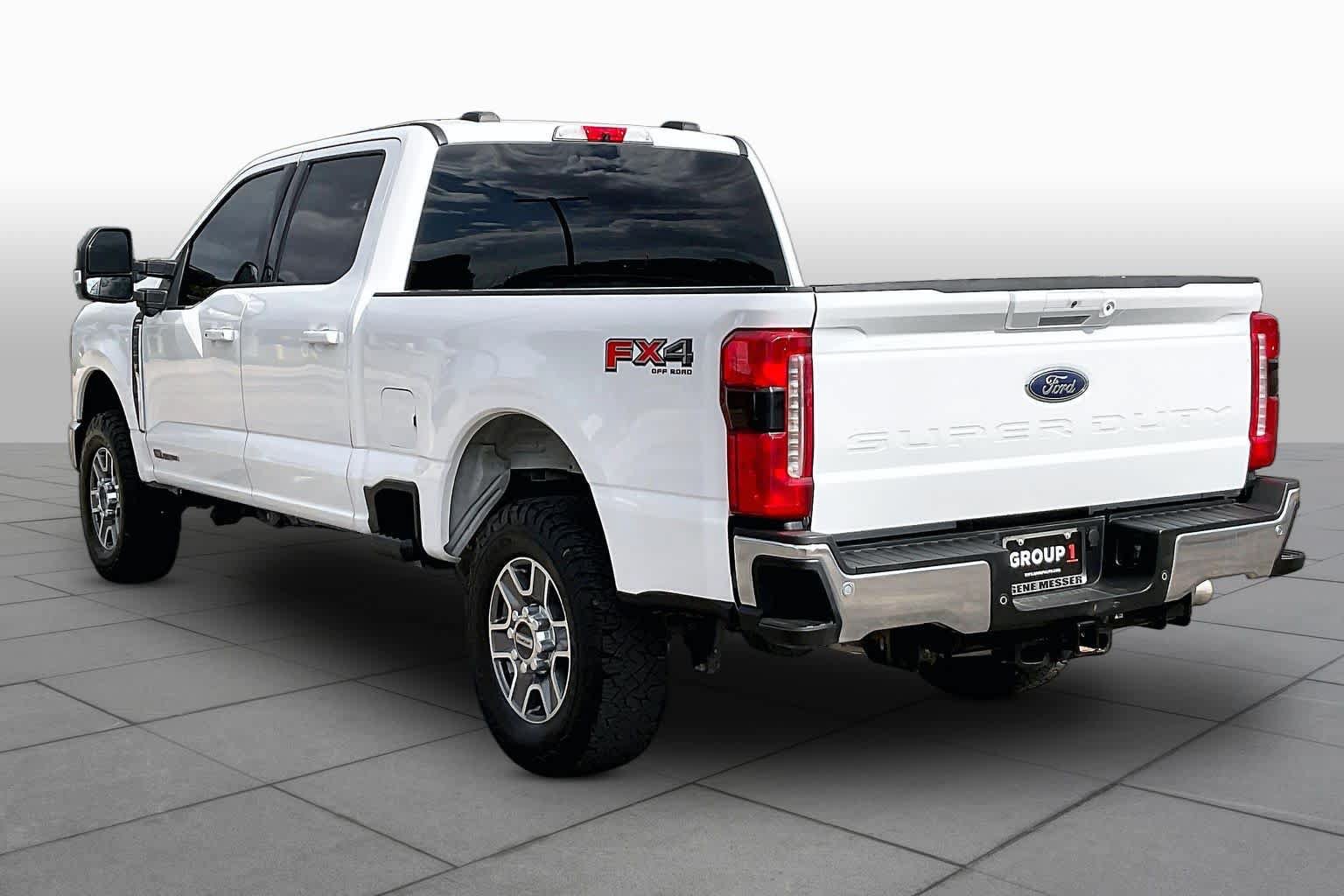 Used 2025 Ford F250 Lariat w/ FX4 Off-Road Package AWD/4WD image 12
