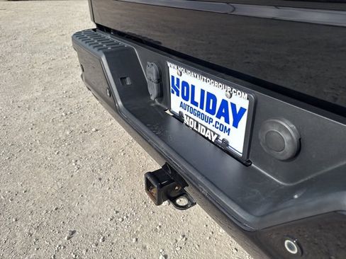 Used 2019 Chevrolet Silverado 1500 LT Trail Boss image 11